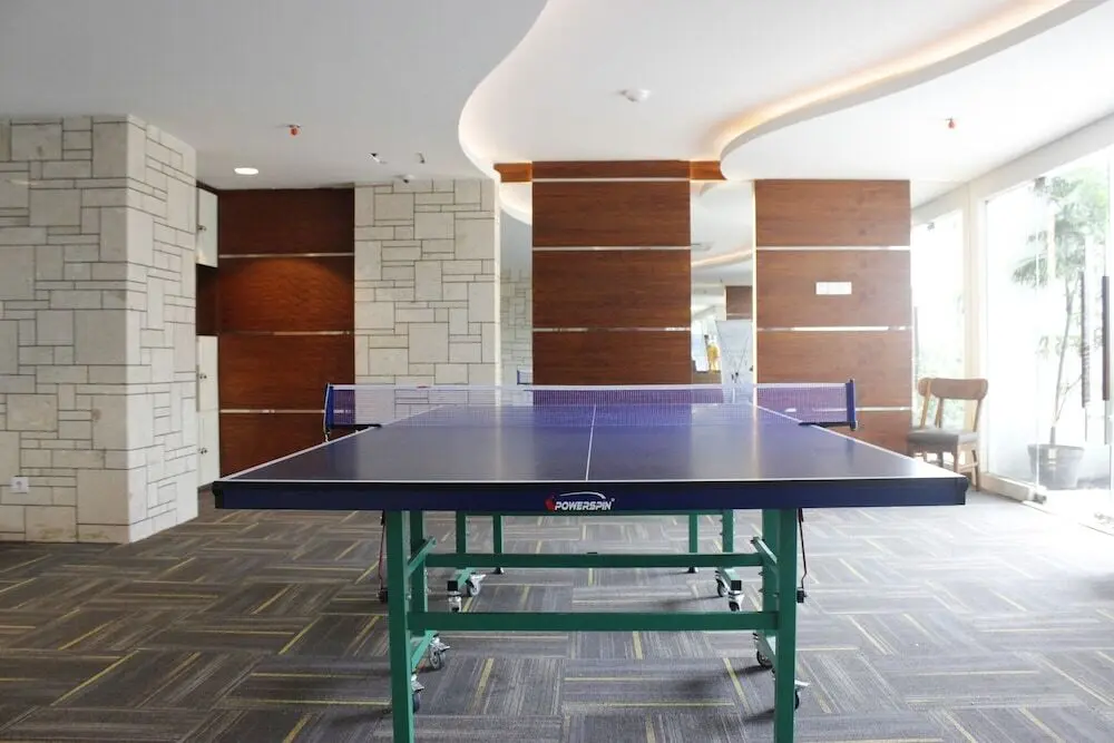 Бандунг: Modern and Spacious Studio Room at Green Kosambi Apartment