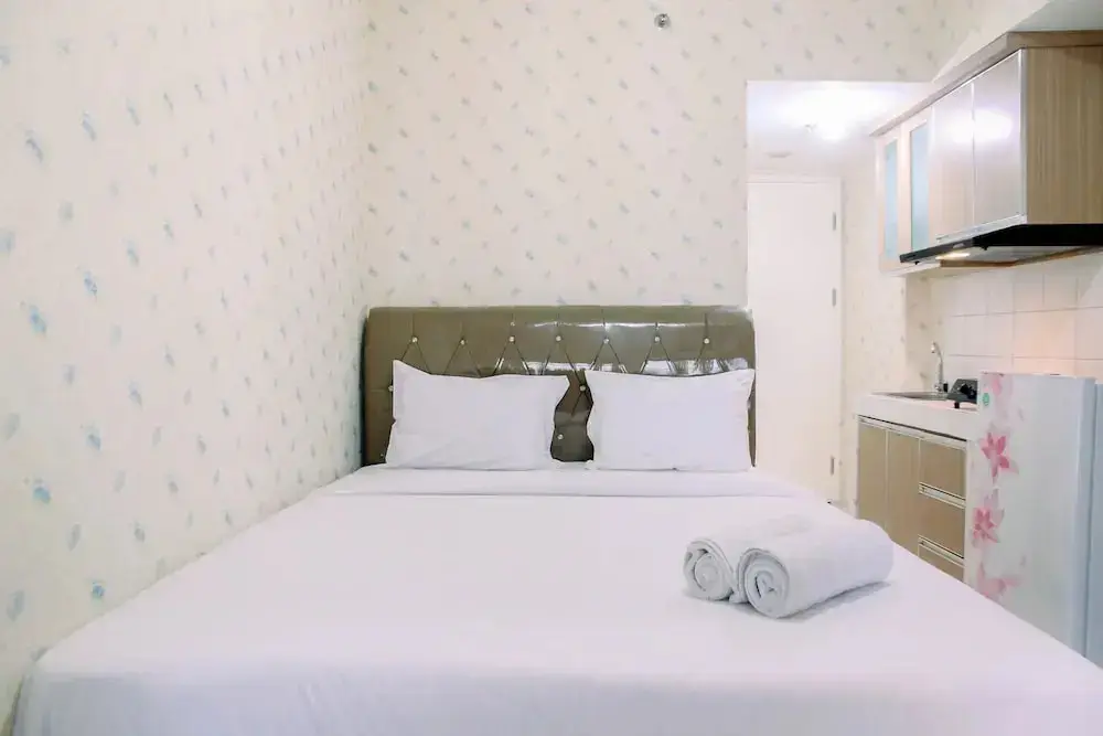 Бекаси: Modern Furnished Studio at Springlake Summarecon Bekasi Apartment
