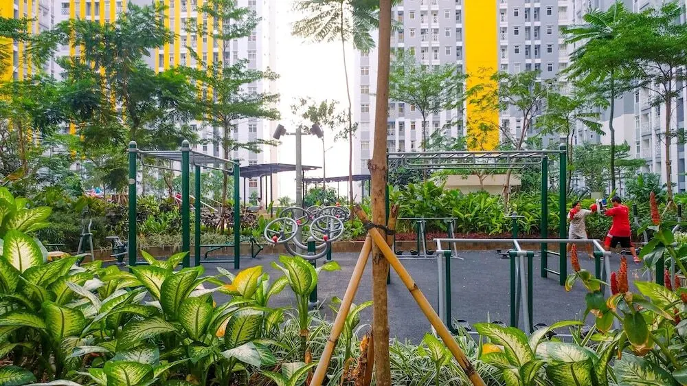 Бекаси: Modern Furnished Studio at Springlake Summarecon Bekasi Apartment
