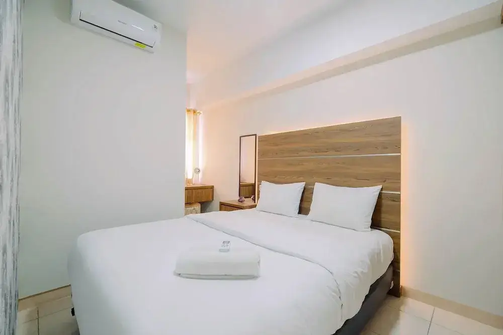 Бекаси: Modern and Comfortable 2BR Springlake Summarecon Bekasi Apartment
