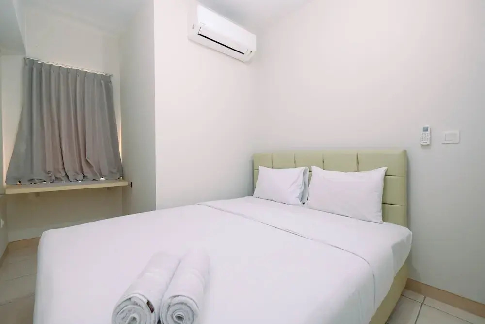 Бекаси: Beautiful and Cozy 2BR at Springlake Summarecon Bekasi Apartment