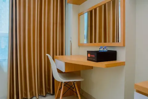 New Furnsihed Studio Room @ Springlake Bekasi Apartment — фото 1