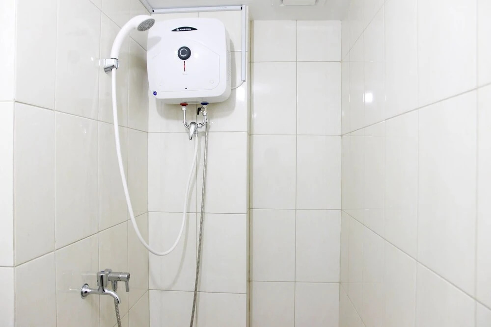 Бекаси: Clean 2BR Apartment @ Springlake Summarecon Bekasi Apartment