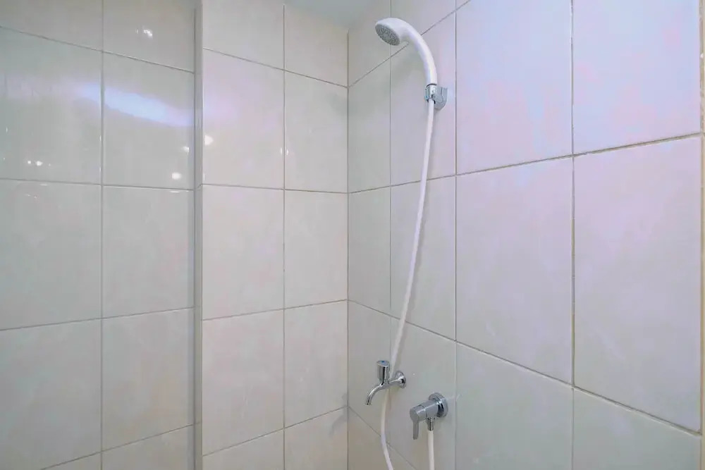 Бекаси: Homey 2BR Apartment @ Springlake Summarecon Bekasi