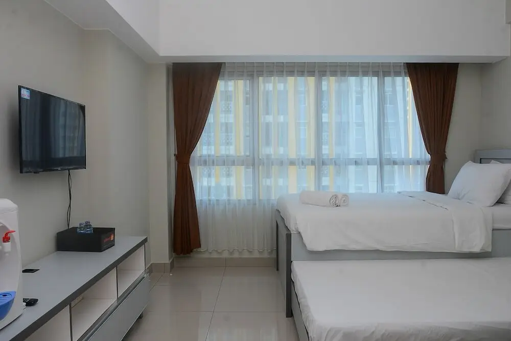 Бекаси: Elegant and Comfy Studio at Springlake Summarecon Apartment