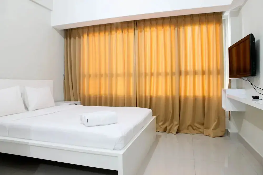 Бекаси: Homey Studio at Springlake Summarecon Bekasi Apartment