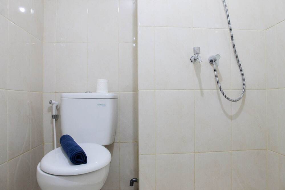 Бекаси: Homey Studio at Springlake Summarecon Bekasi Apartment