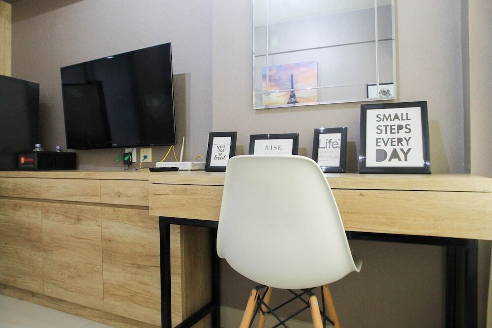 Бекаси: Homey Studio Apartment @ Springlake View Summarecon Bekasi