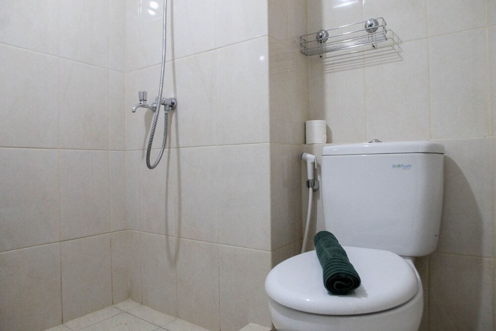 Бекаси: Homey Studio Apartment @ Springlake View Summarecon Bekasi