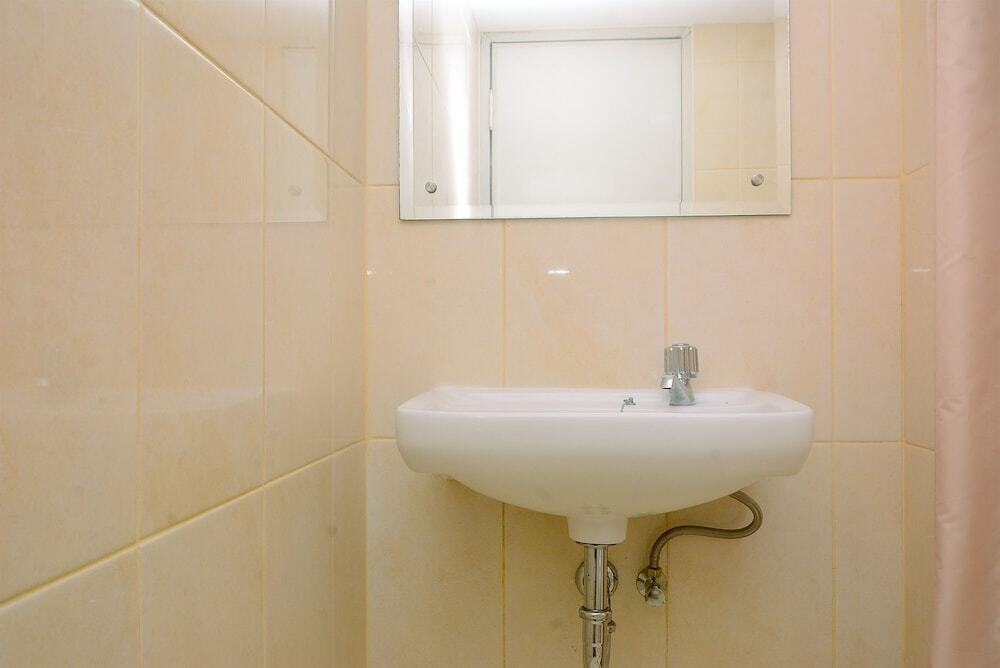 Бекаси: Comfy and Homey Studio at Springlake Summarecon Bekasi Apartment