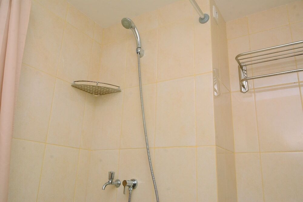 Бекаси: Comfy and Homey Studio at Springlake Summarecon Bekasi Apartment