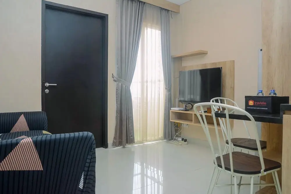 Депок: Comfortable and Beautiful 1BR Apartment at Atlanta Residence