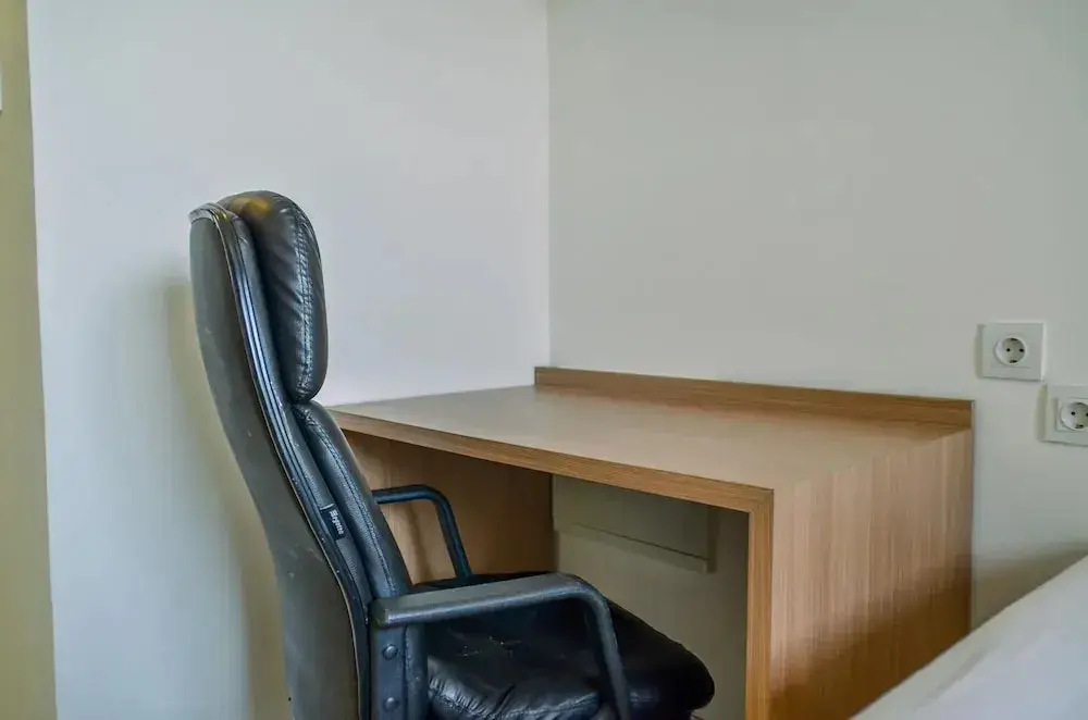 Legok: Fully Furnished with Modern Design Studio Sky House BSD Apartment