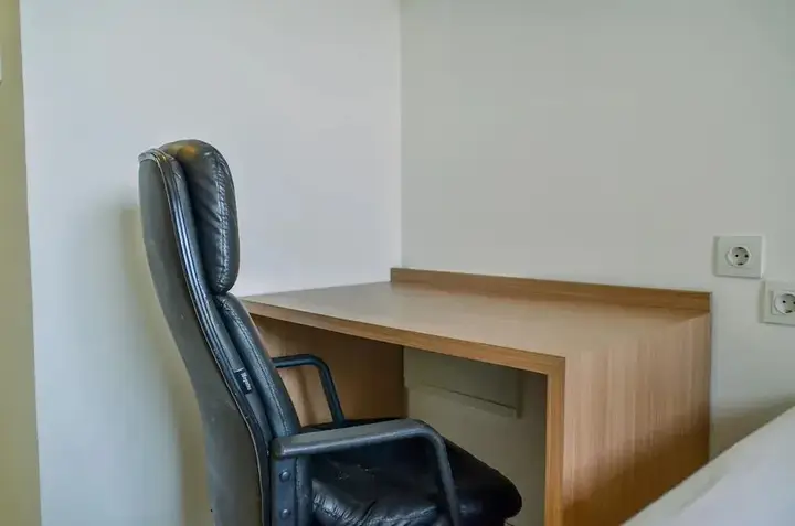 Legok: Fully Furnished with Modern Design Studio Sky House BSD Apartment