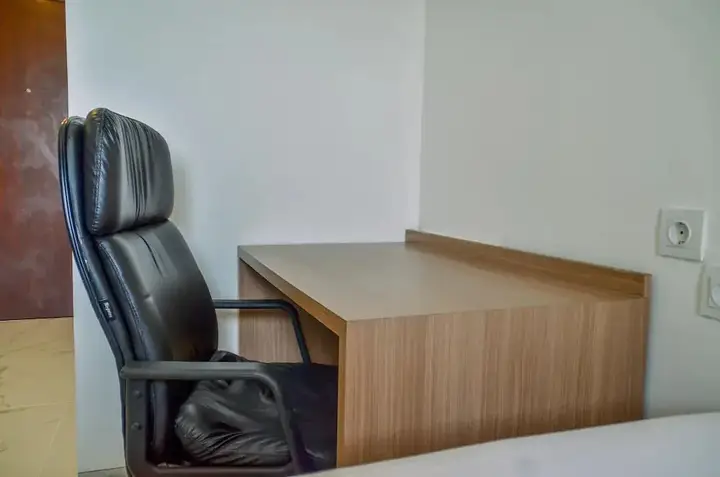 Legok: Fully Furnished with Modern Design Studio Sky House BSD Apartment