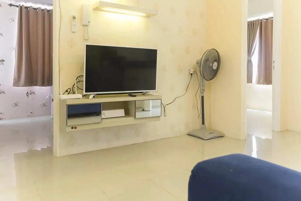 Джакарта: Nice and Comfy 2BR Bassura City Apartment near Mall