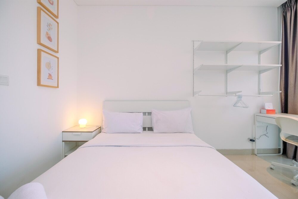 Джакарта: Fabulous Studio Apartment at The Newton Ciputra World 2