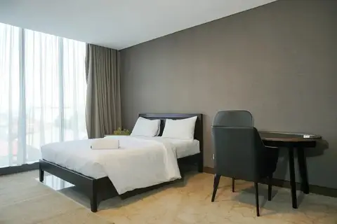 Luxurious 1BR @ L'Avenue Apartment near Sampoerna Universitas — фото 1