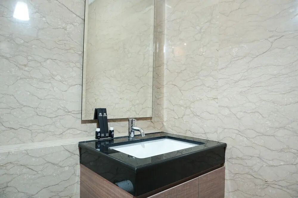 Джакарта: Luxurious 1BR @ L'Avenue Apartment near Sampoerna Universitas