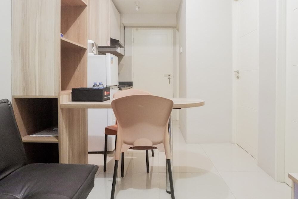Сурабая: Best View 2BR Apartment Connected to Mall at Tanglin Supermall Mansion