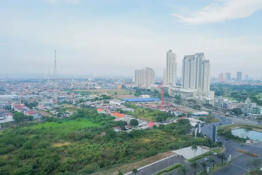 Сурабая: Best View 2BR Apartment Connected to Mall at Tanglin Supermall Mansion