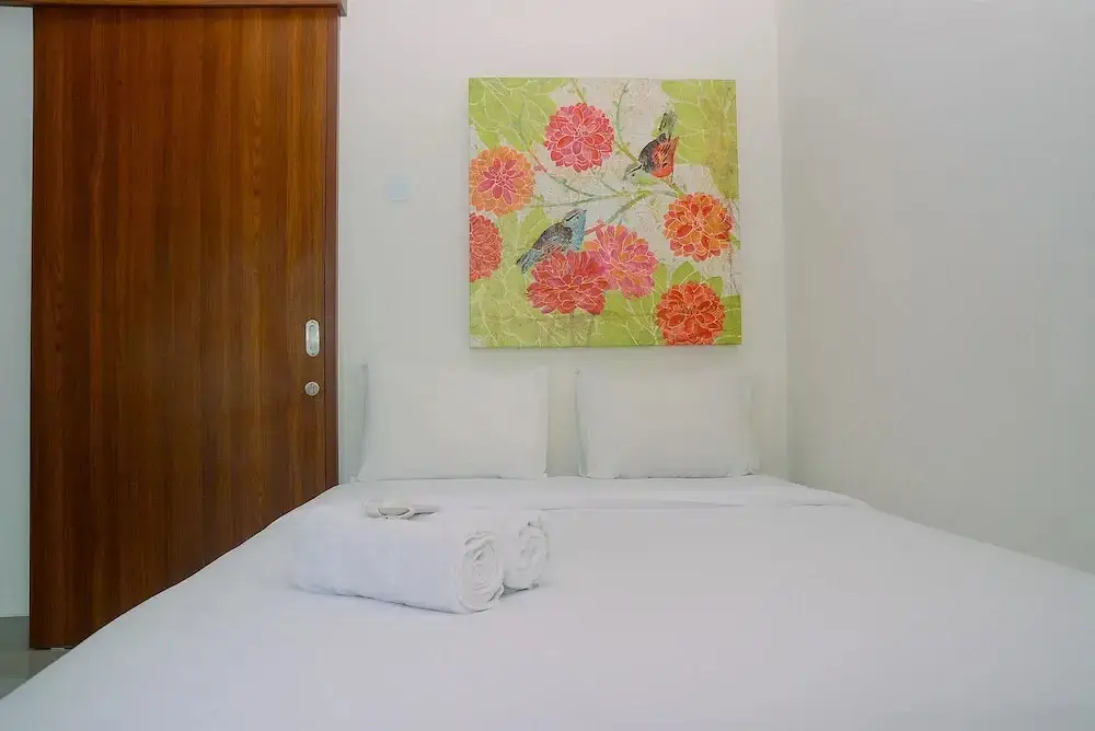 Бекаси: Cozy and Simple Living 1BR Grand Kamala Lagoon Apartment
