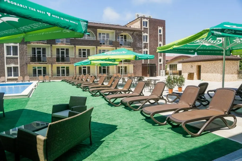 Анапа: Отель Эмеральдика Family Beach Hotel