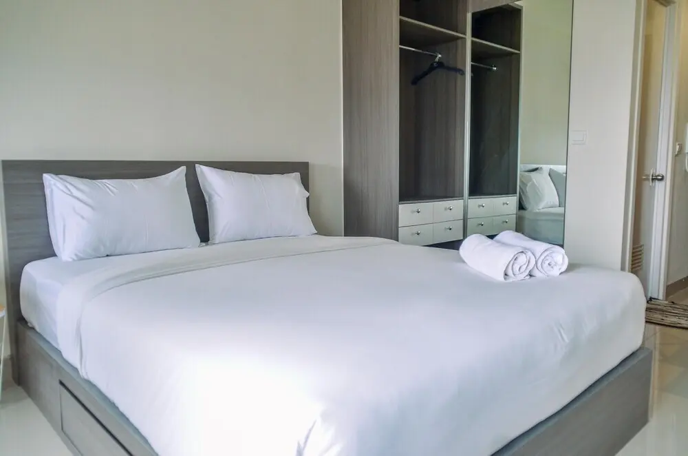 Южный Тангеранг: Cozy Stay Studio at Parkland Avenue Apartment