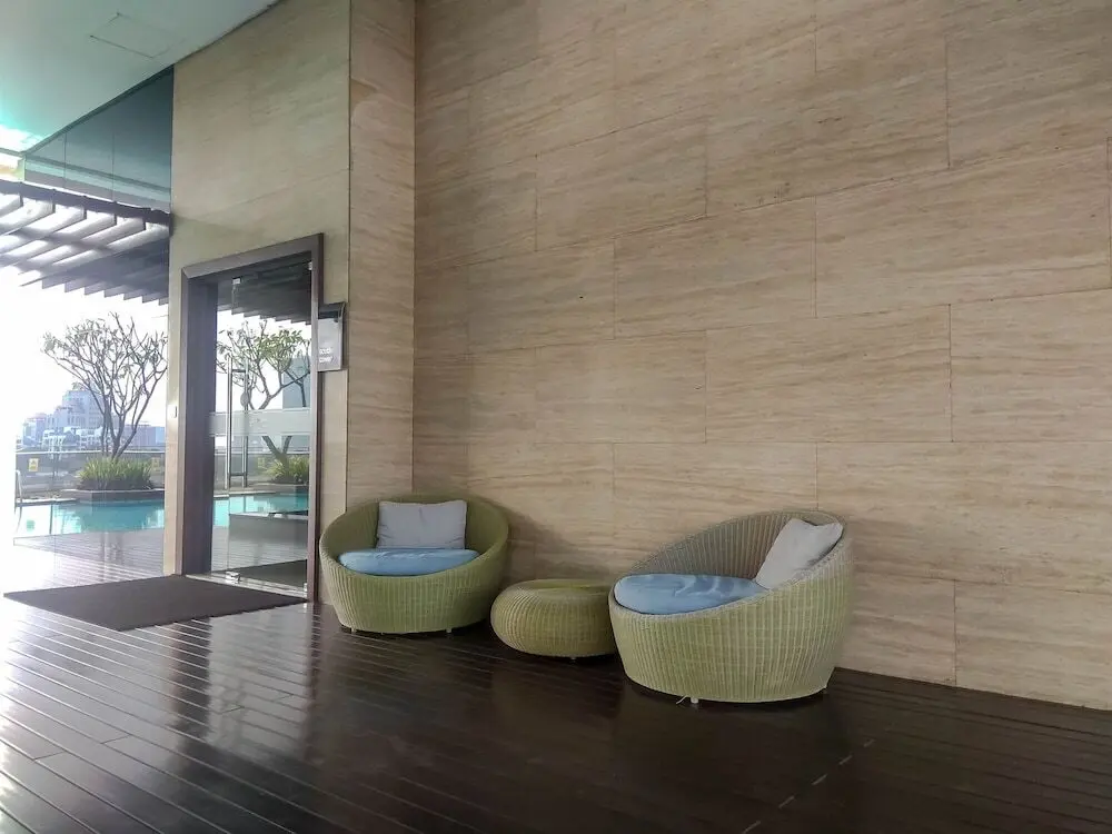 Джакарта: Best Location 1BR The Mansion at Kemang Apartment