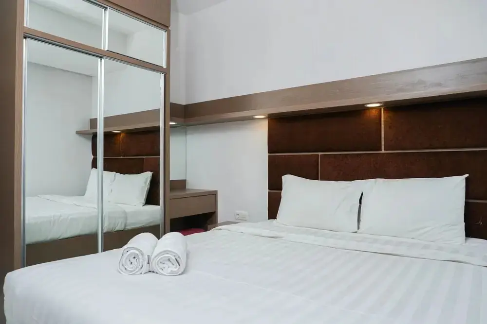 Джакарта: New Furnished Studio West Vista Apartment near Puri Indah