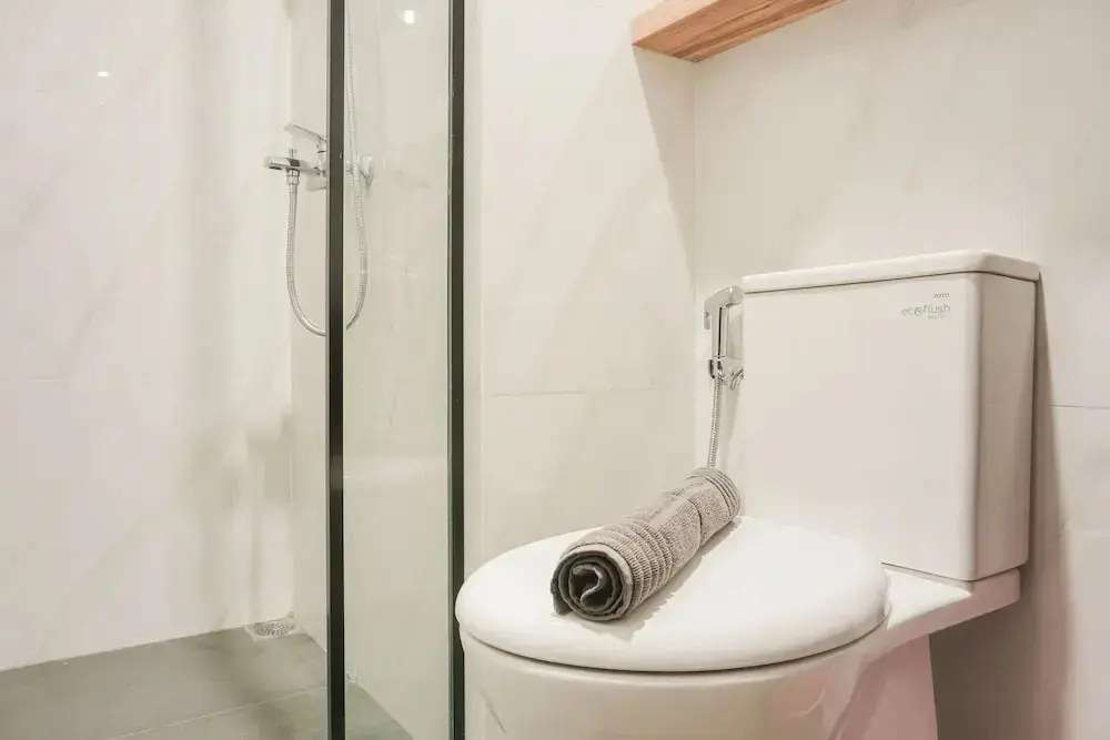 Джакарта: Great Location Studio at The Newton Ciputra World 2 Apartment