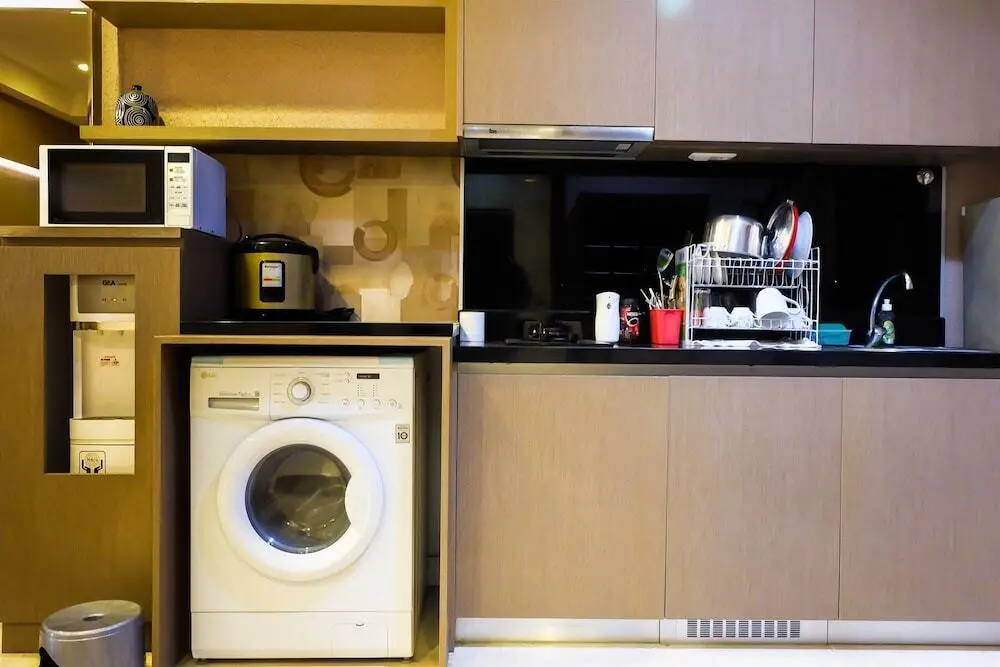 Джакарта: Best South 1BR L'Avenue Apartment