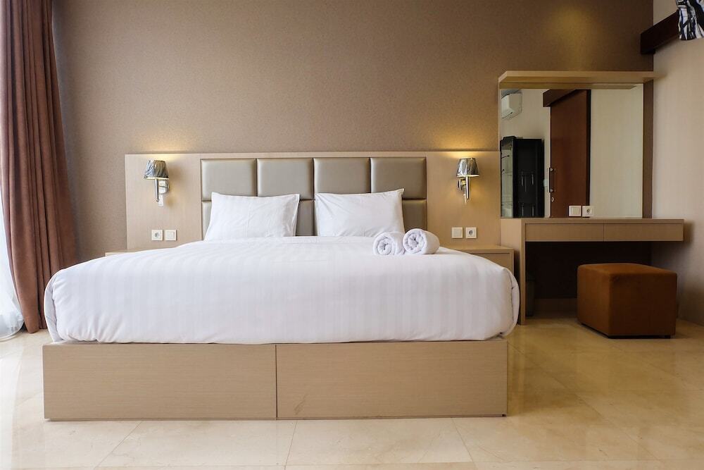 Джакарта: Best South 1BR L'Avenue Apartment