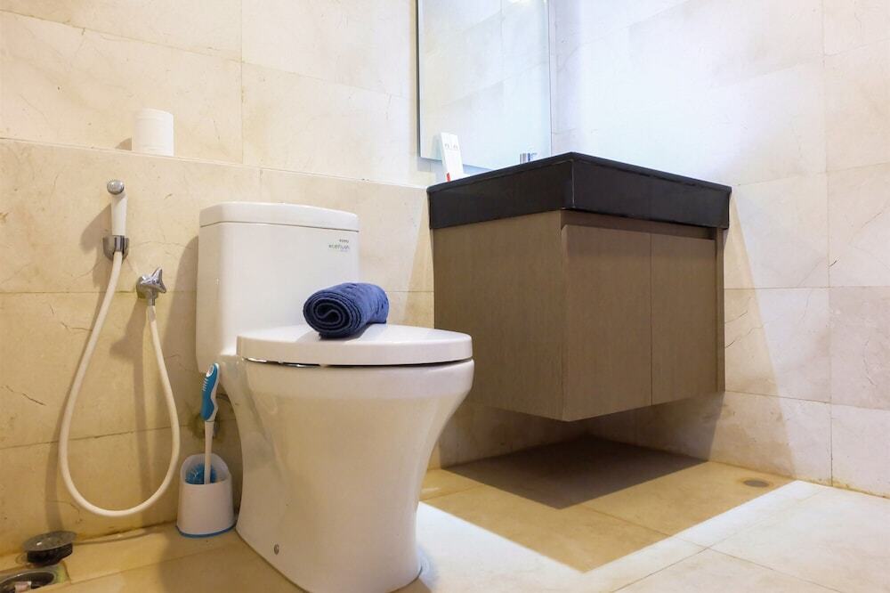 Джакарта: Best South 1BR L'Avenue Apartment
