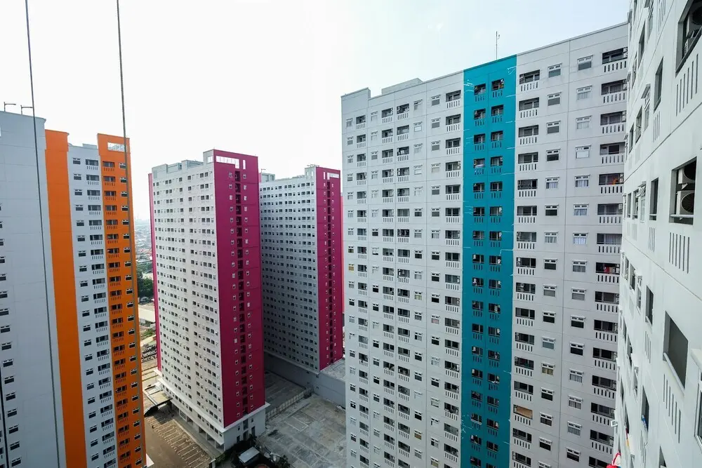 Джакарта: 2BR Green Pramuka City Apartment Direct Access to Mall