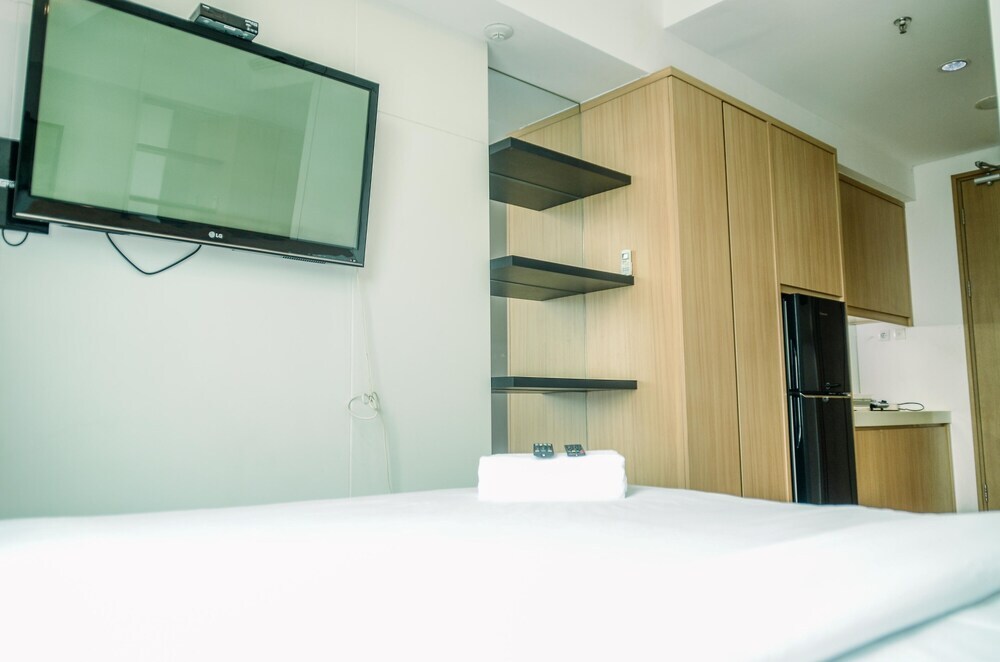 Тангеранг: Nice And Enjoy Studio At Tree Park City Cikokol Apartment