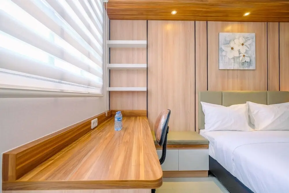 Депок: Good Deal Studio At Evenciio Apartment Margonda Near Ui