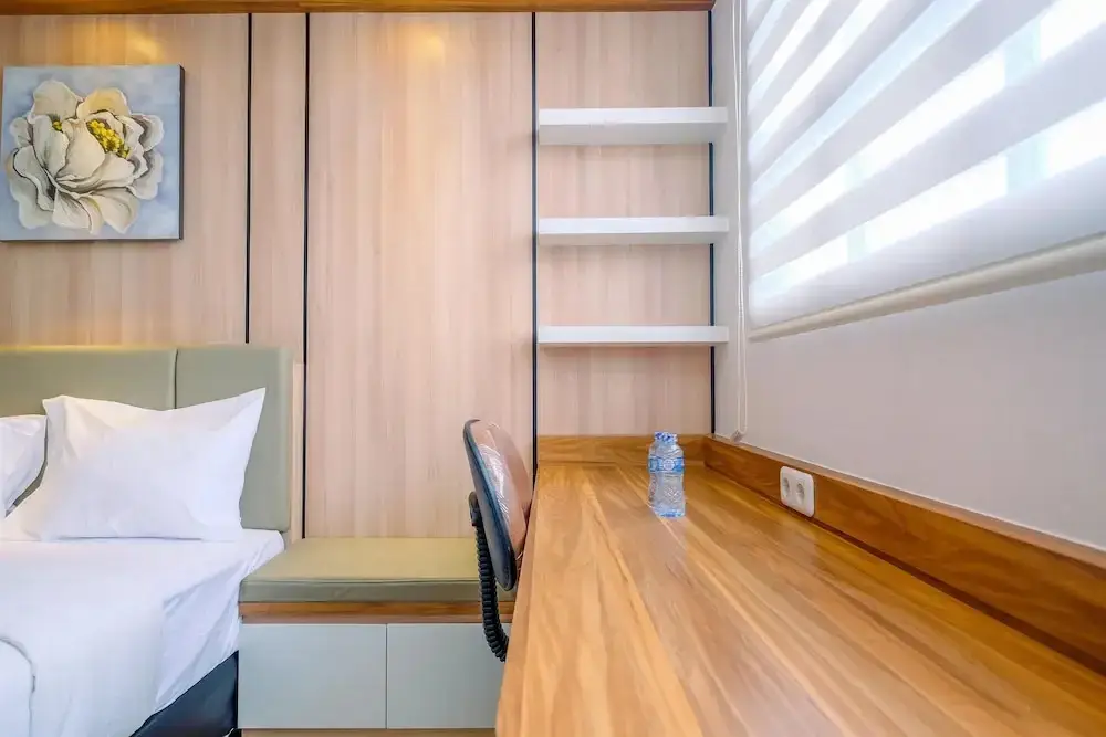 Депок: Cozy Living Studio At Evenciio Apartment Margonda Near Ui