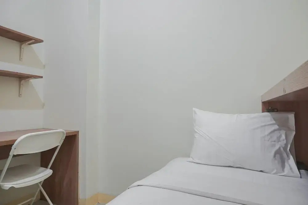 Джакарта: Cozy Living 2Br Green Pramuka City Apartment Next To Mall