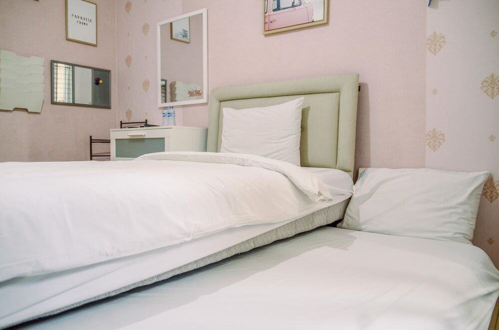 Тангеранг: Cozy Stay Studio Room At Medina Apartment
