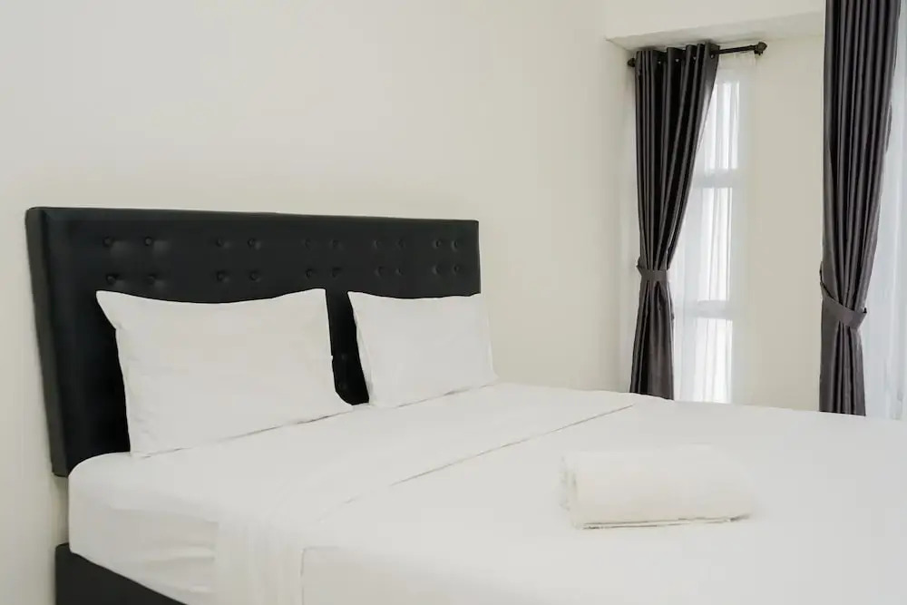 Южный Тангеранг: Great Deal Studio Room At Serpong Greenview Apartment