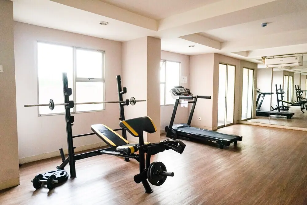 Джакарта: Comfort Living 2Br At Belmont Residence Puri Apartment