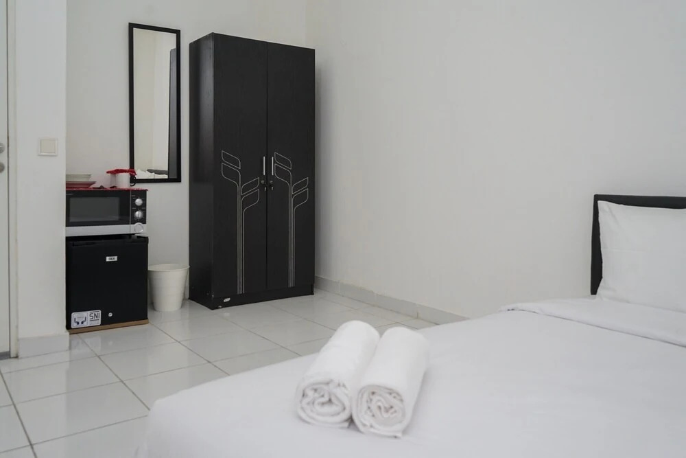 Тангеранг: Comfort Studio No Kitchen Apartment At Aeropolis Residence
