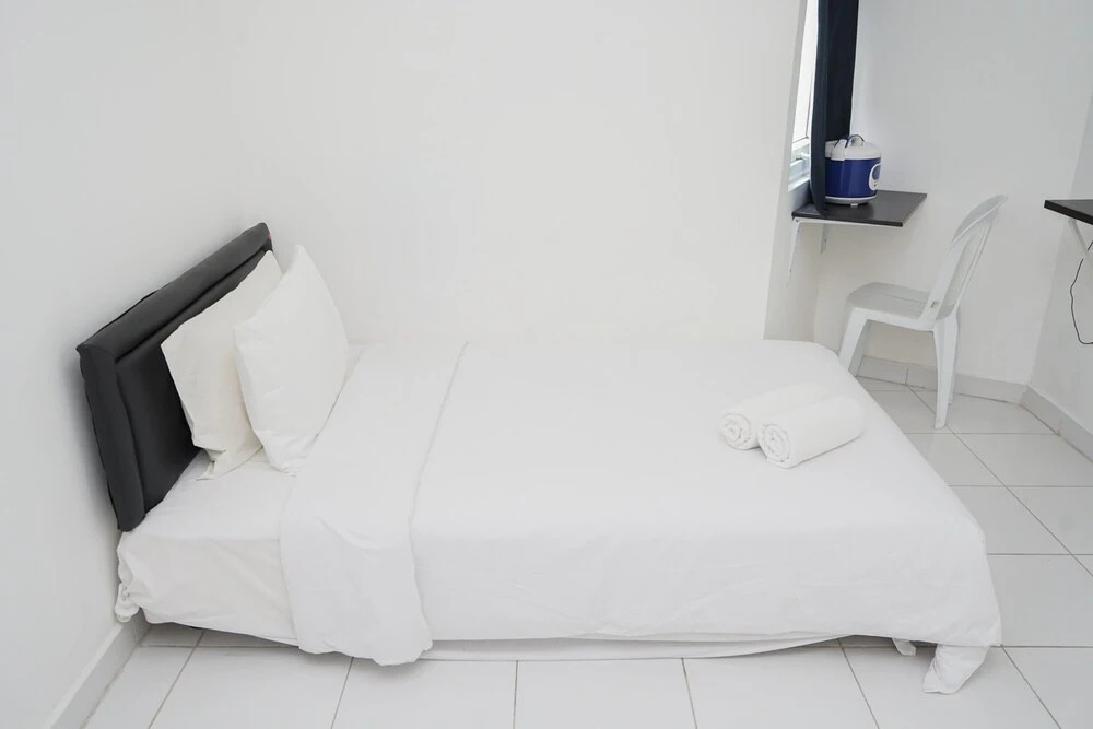 Тангеранг: Comfort Studio No Kitchen Apartment At Aeropolis Residence