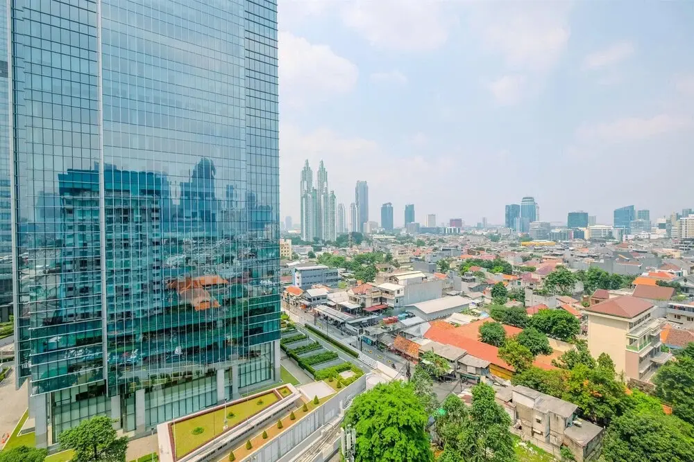 Джакарта: Spacious And Comfy Studio At Tamansari Sudirman Apartment
