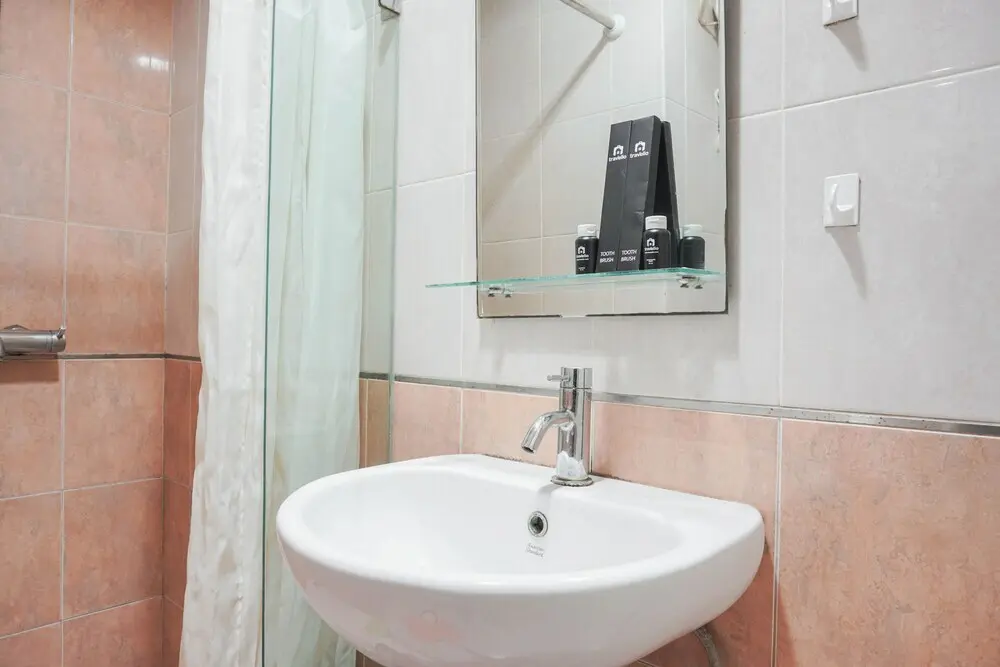 Джакарта: Comfy And Tidy Studio Apartment At Tamansari Sudirman