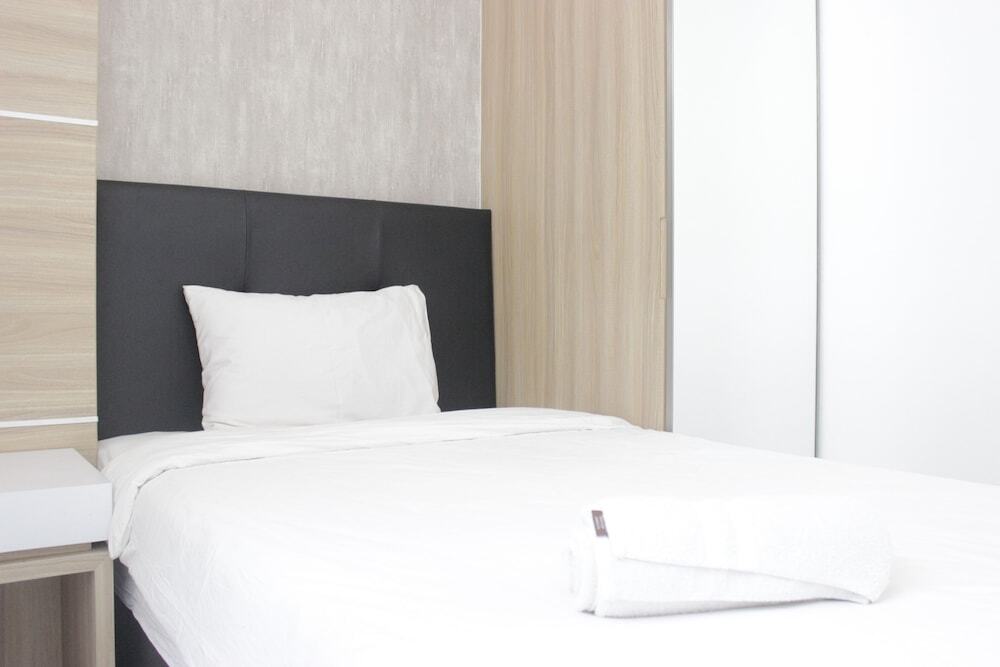 Бандунг: Modern And Comfy Studio Apartment At Lodge Paskal Near Binus University