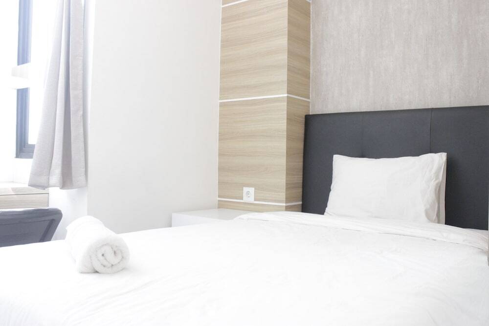 Бандунг: Modern And Comfy Studio Apartment At Lodge Paskal Near Binus University