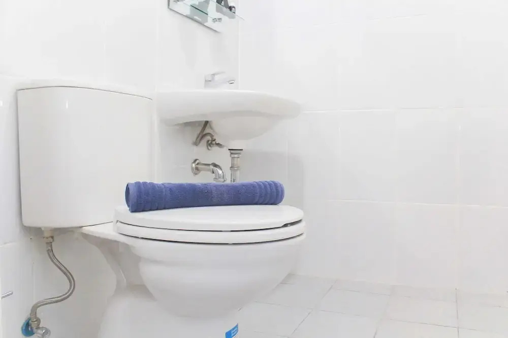 Бекаси: Comfortable Patraland Urbano Studio Apartment Near Train Station