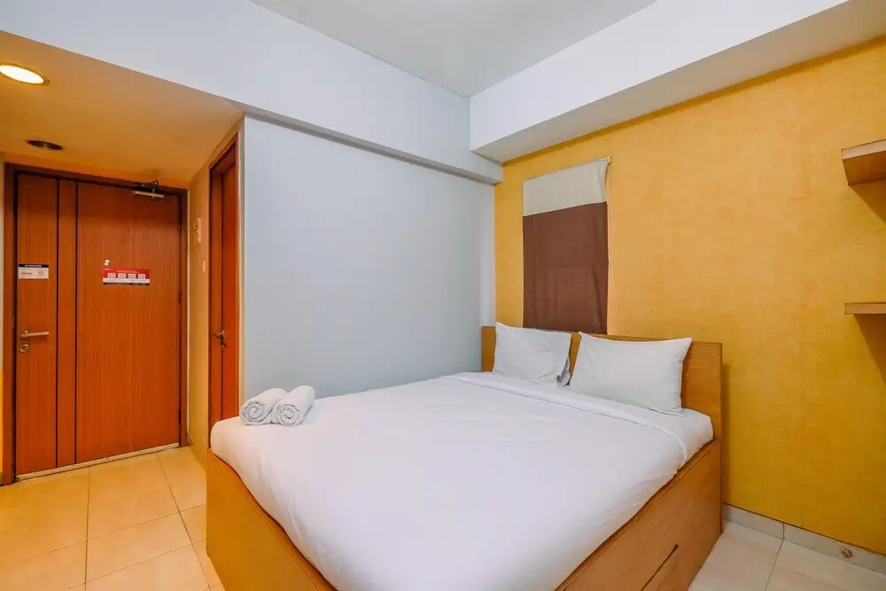 Депок: Comfy And Tidy Studio Apartment Margonda Residence 3 Near Campus Area